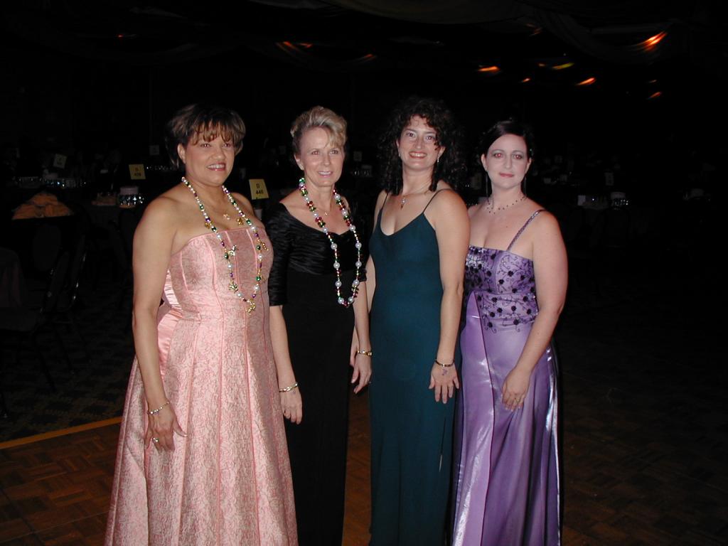 2005/01(January)/Coronation-Ball/1024x768_2005-01-08-Coronation-Ball-10-Suzi-Marci-Janeen-Sybil.JPG