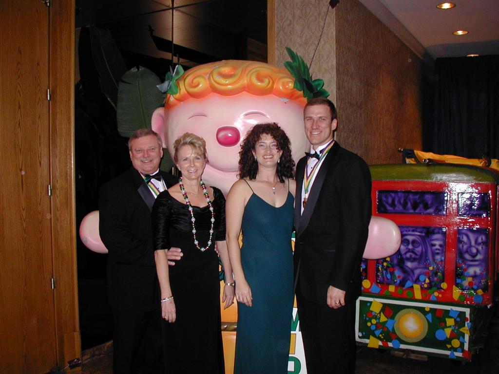 2005/01(January)/Coronation-Ball/1024x768_2005-01-08-Coronation-Ball-24-Jim-Janeen-Suzi-Travis.JPG