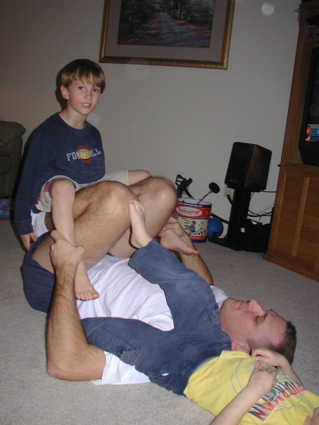 2005/01(January)/Misc/1024x768_2005-01-25-wrestling-Travis-Dax-Chance-7.JPG