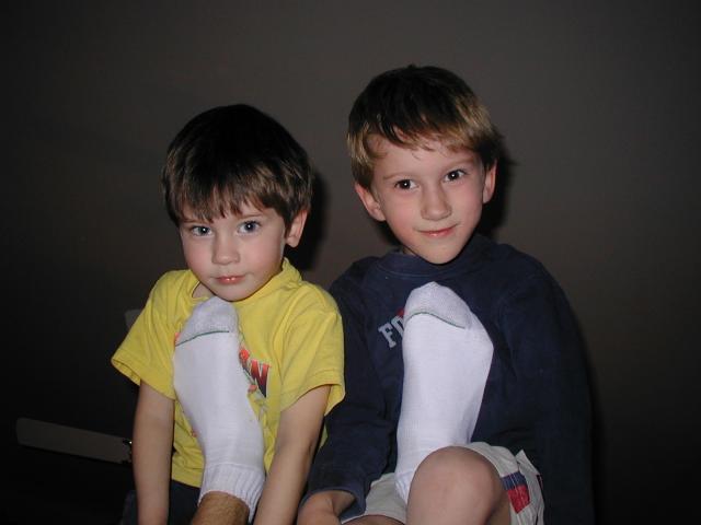 2005/01(January)/Misc/640x480_2005-01-25-wrestling-Travis-Dax-Chance-5.JPG