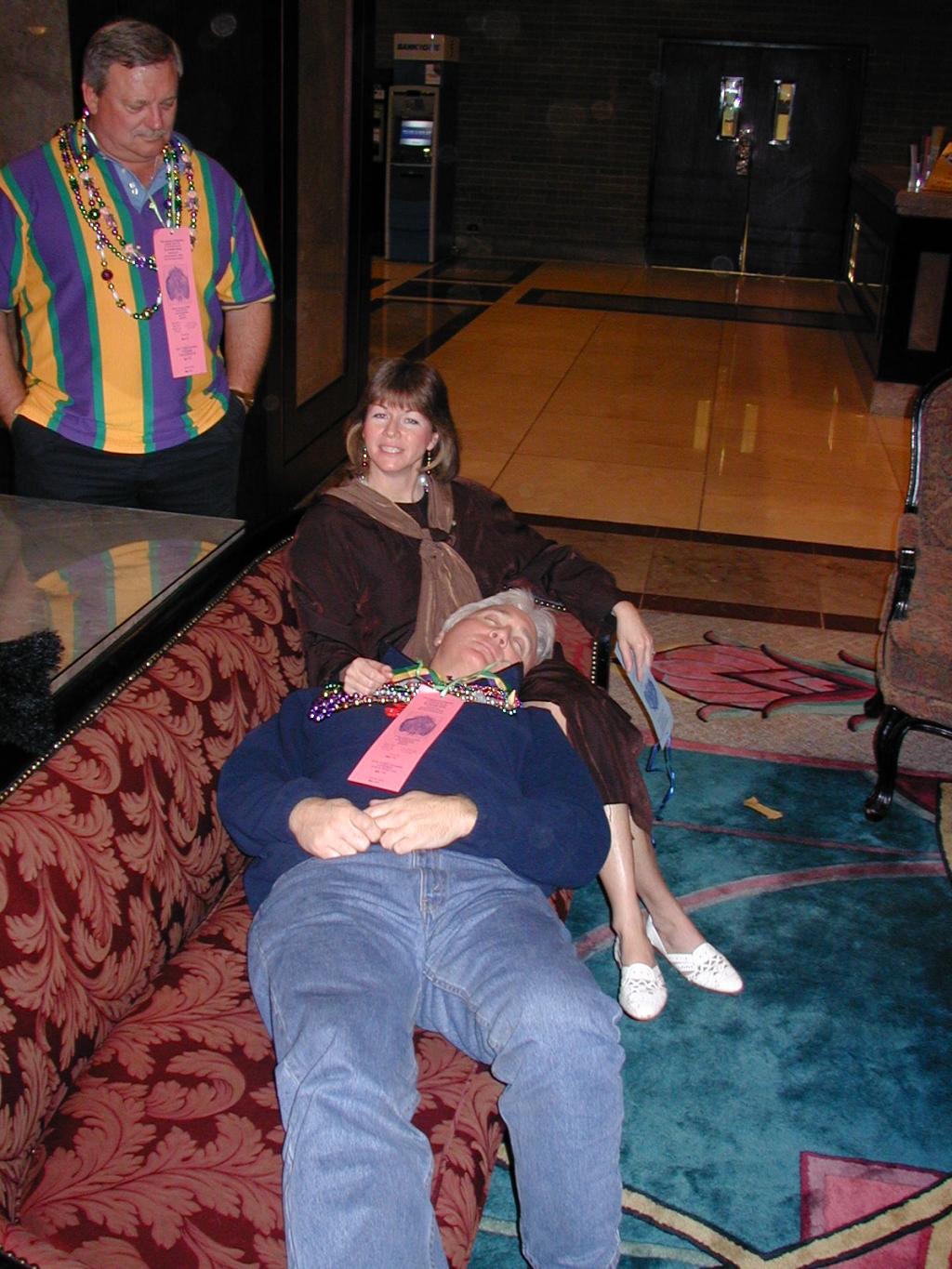 2005/02(February)/2005-Mardi-Gras/1024x768_2005-02-04-New-Orleans-19-Jim-Annie-Mike.JPG