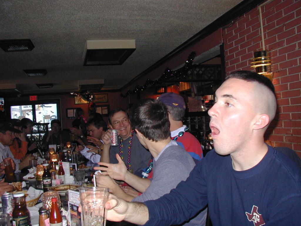 2005/02(February)/2005-Mardi-Gras/1024x768_2005-02-05-Mardi-Gras-04-Crazy-Johnnies-Table.JPG