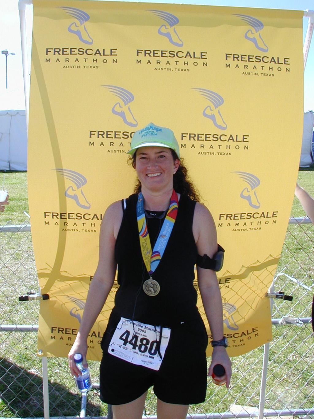 2005/02(February)/Freescale-Marathon/1024x768_2005-02-13-Freescale-Marathon-34-Suzi.JPG