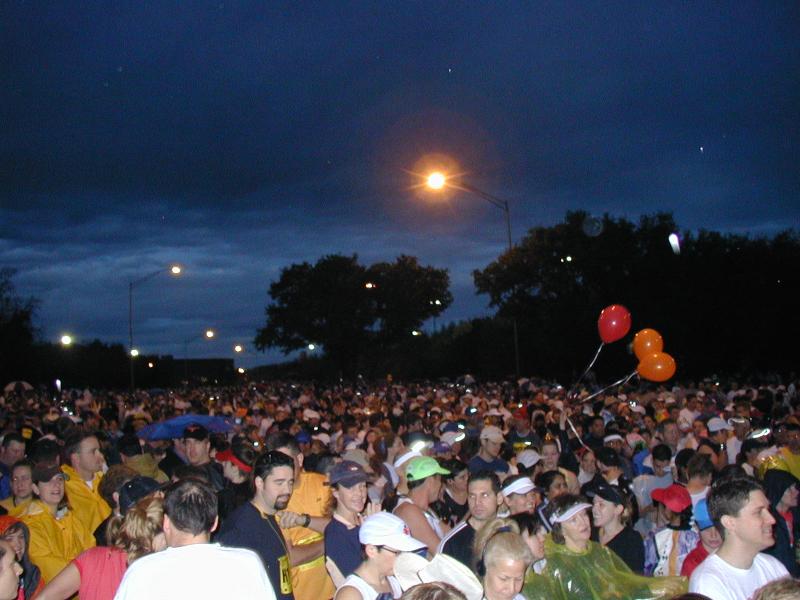 2005/02(February)/Freescale-Marathon/800x600_2005-02-13-Freescale-Marathon-07-Crowd.JPG