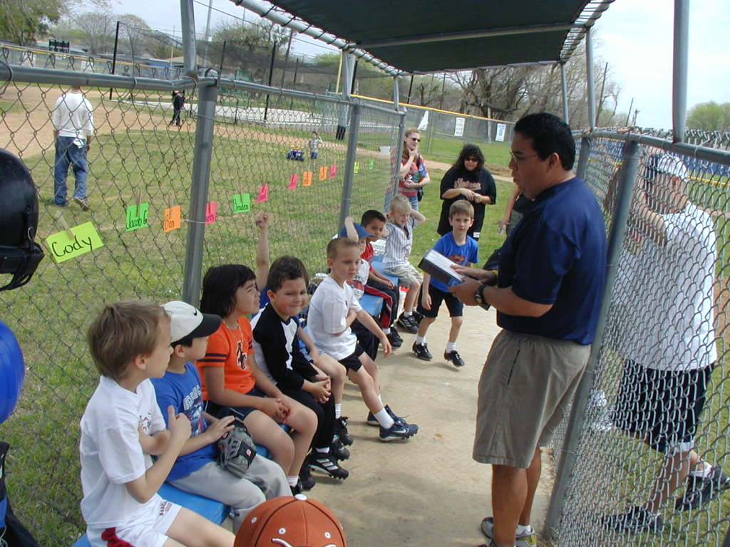 2005/03(March)/Chance-Tball/2005-03-19-Chance-Tball-01.JPG