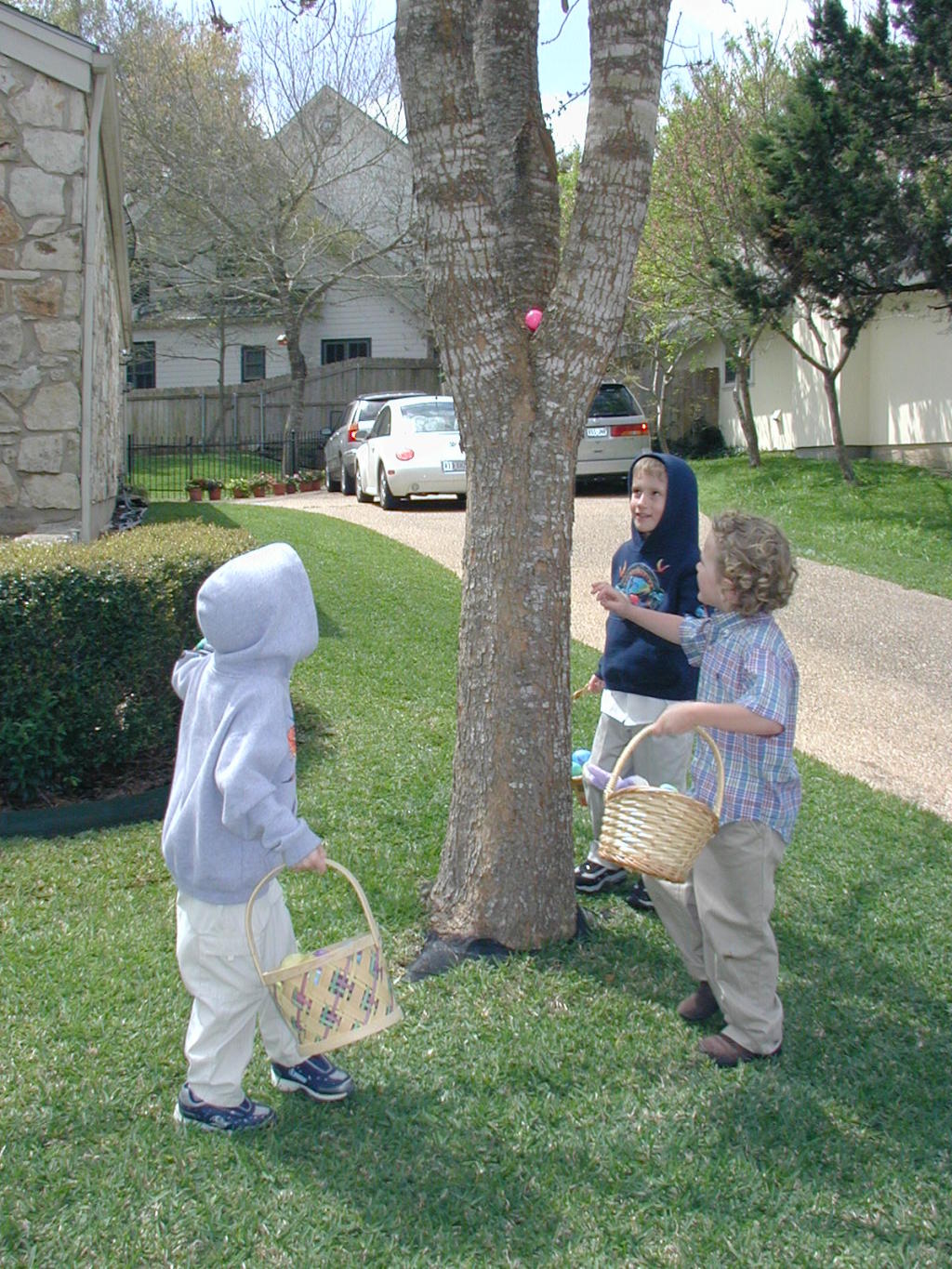 2005/03(March)/Easter/1024x768_2005-03-27-Easter-21-Dax-Chance-Vale.JPG