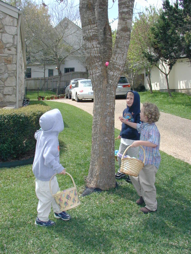 2005/03(March)/Easter/640x480_2005-03-27-Easter-21-Dax-Chance-Vale.JPG