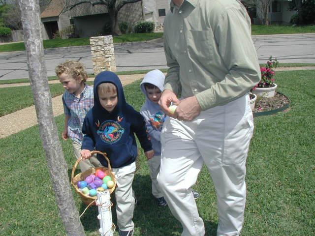 2005/03(March)/Easter/640x480_2005-03-27-Easter-24-Vale-Chance-Dax.JPG