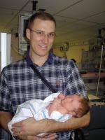 2005-03-11-Baby-Ian-6-Travis.JPG