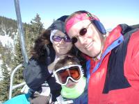 2005-03-13-Rudoso-Skiing-06-Suzi-Chance-Travis-ski-lift.JPG