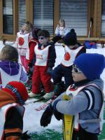 2005-03-13-Rudoso-Skiing-15--Dax-Kiddie-Koral.JPG