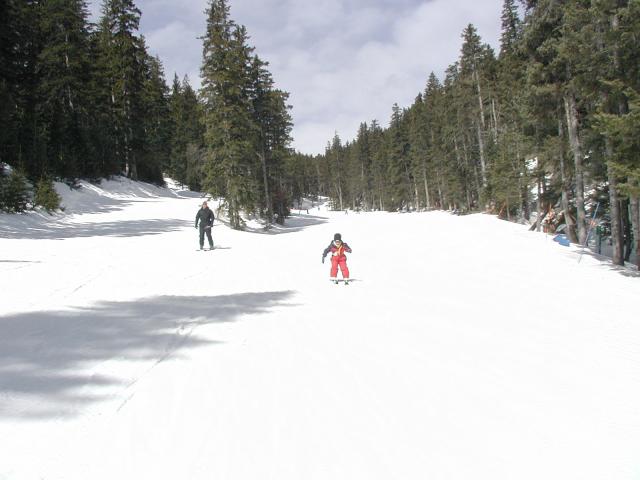 2005/03(March)/Ruidoso/Day2-skiing/640x480_2005-03-14-Ruidoso-skiing-05-Dax.JPG