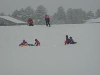 2005-03-15-Ruidoso-snowed-in-23-sledding.JPG