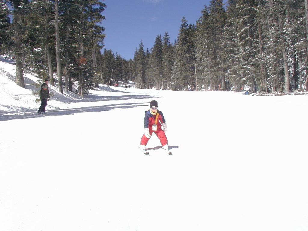 2005/03(March)/Ruidoso/Day4-skiing/1024x768_2005-03-16-Ruidoso-skiing-17-Dax.JPG