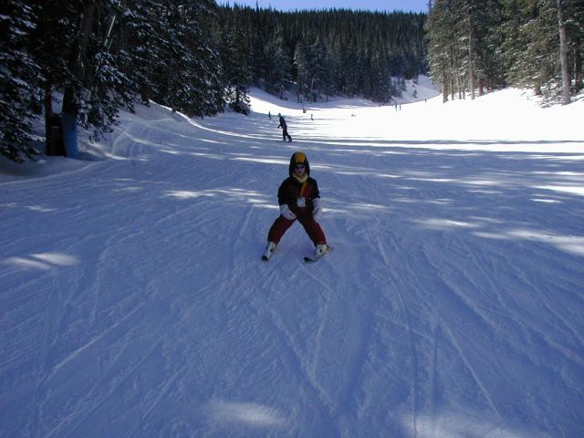 2005/03(March)/Ruidoso/Day4-skiing/640x480_2005-03-16-Ruidoso-skiing-02-Dax.JPG