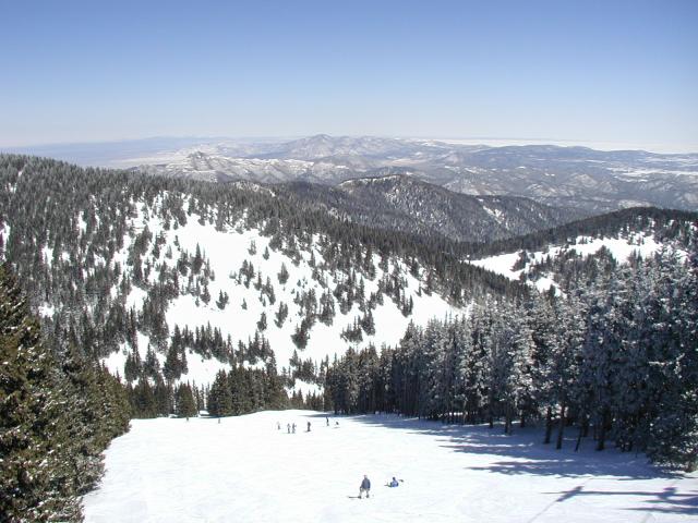 2005/03(March)/Ruidoso/Day4-skiing/640x480_2005-03-16-Ruidoso-skiing-13-scenic.JPG
