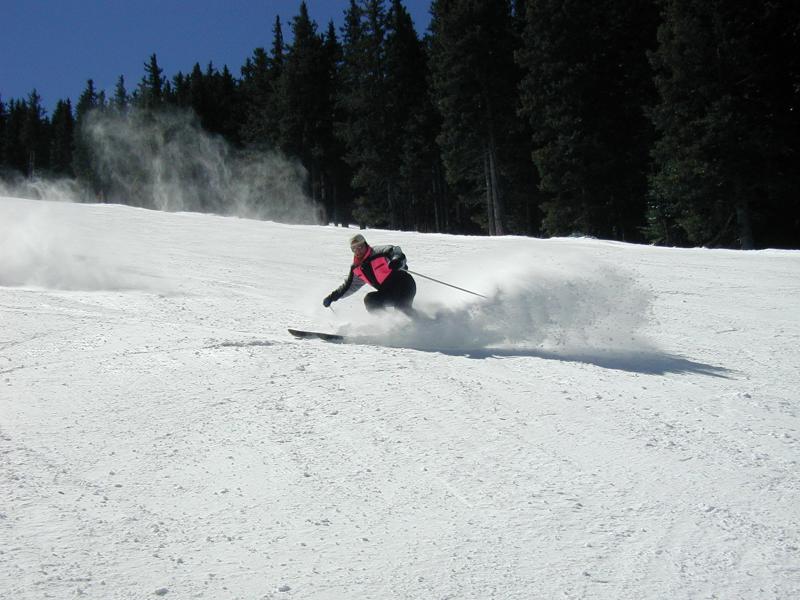 2005/03(March)/Ruidoso/Day4-skiing/800x600_2005-03-16-Ruidoso-skiing-14-Ren-action.JPG