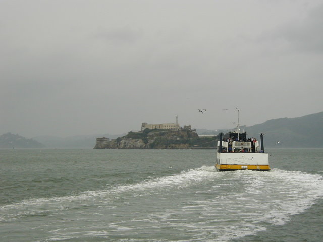 2005/04(April)/SanFrancisco/640x480_2005-04-03-SanFrancisco-4-The-Rock.JPG