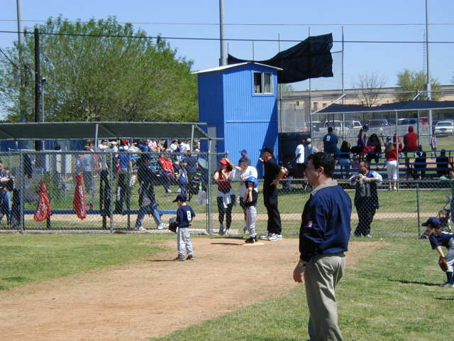 2005/04(April)/Tball-Soccer/640x480_2005-04-02-Chance-Tball-27.JPG