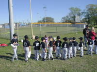 2005-04-02-Chance-Tball-04-Astros.JPG