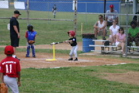 2005-05-14-Chance-Tball-04-at-bat.JPG