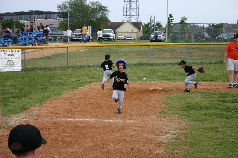 2005/05(May)/16th-Chance-Tball/800x600_2005-05-16-Chance-Tball-13.JPG