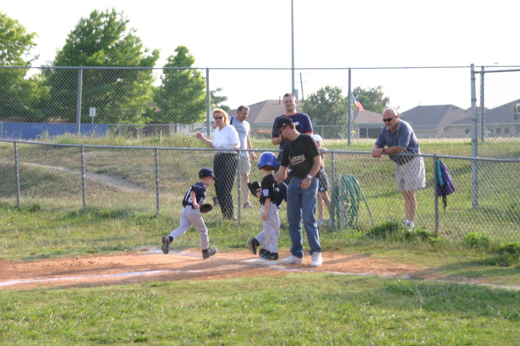 2005/05(May)/25th-Chance-Tball/1024x768_2005-05-25-Chance-Tball-10.JPG