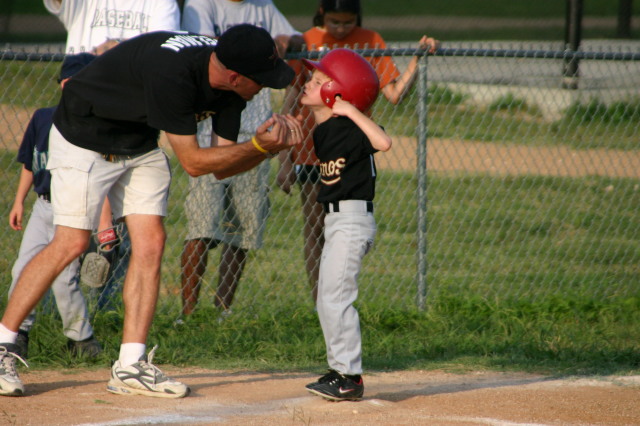 2005-05-25-Chance-Tball-23-3rd-base.JPG