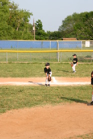 2005-05-25-Chance-Tball-03.JPG