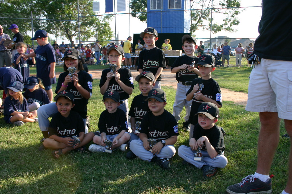 2005/05(May)/31st-Chance-Tball-Ceremony/1024x768_2005-05-31-Chance-Tball-Ceremony-06.JPG