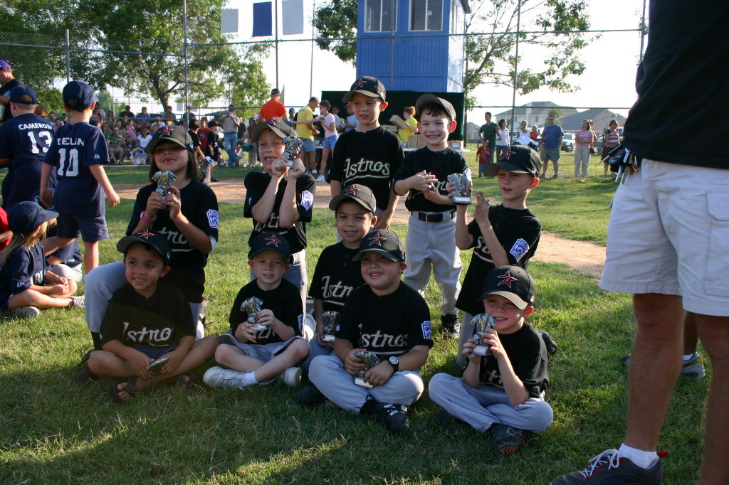 2005/05(May)/31st-Chance-Tball-Ceremony/1024x768_2005-05-31-Chance-Tball-Ceremony-07.JPG