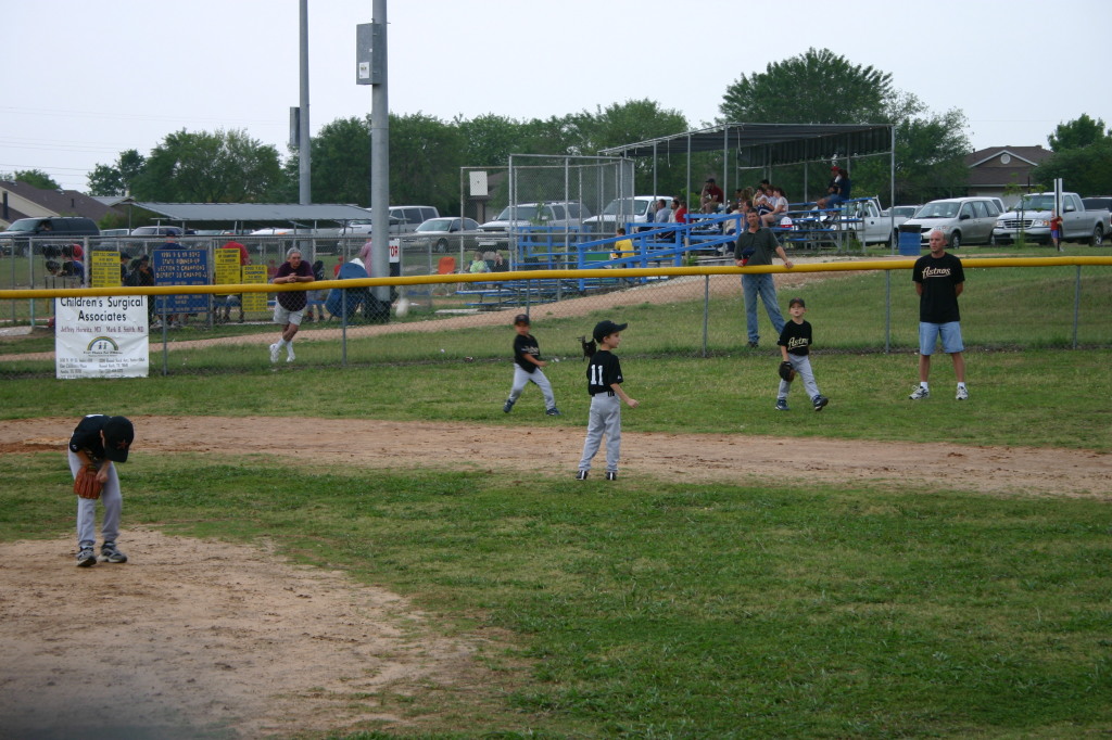 2005/05(May)/9th-Chance-Tball/1024x768_2005-05-09-T-ball-Chance-17.JPG