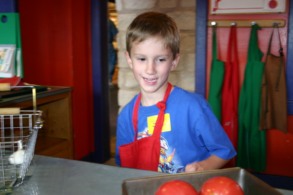 2005/05(May)/Austin-Childrens-Museum/1024x768_2005-05-07-Childrens-Museum-41-Chance.JPG