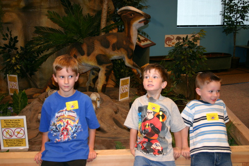 2005/05(May)/Austin-Childrens-Museum/800x600_2005-05-07-Childrens-Museum-12-Chance-Dax-Jacob.JPG