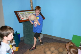 2005-05-07-Childrens-Museum-09-Chance-Dax.JPG