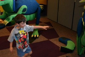 2005-05-07-Childrens-Museum-18-Dax.JPG