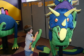 2005-05-07-Childrens-Museum-19-Dax.JPG