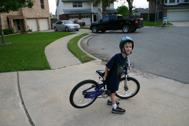 2005/05(May)/Biking/640x480_2005-05-12-bikes-16-Chance.JPG