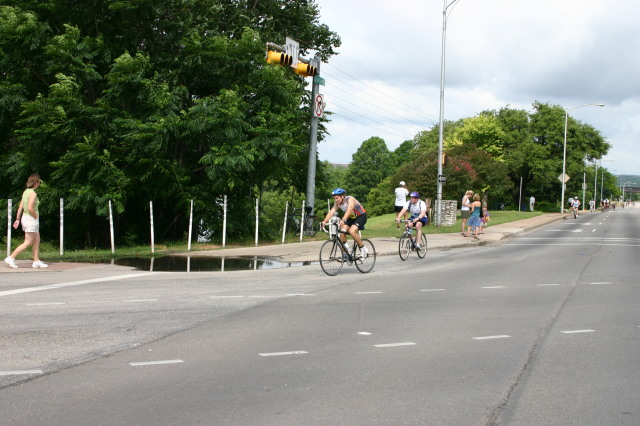 2005-05-30-CapTexTri-44-Ben-bike.JPG