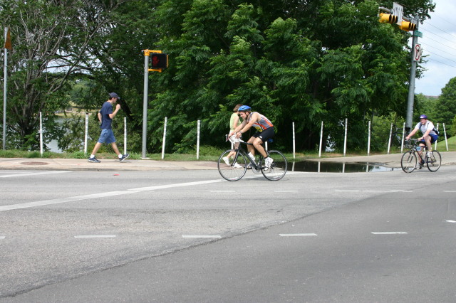 2005-05-30-CapTexTri-45-Ben-bike.JPG