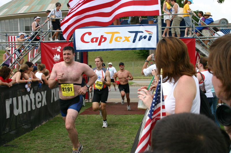 2005-05-30-CapTexTri-51-Ben-finish.JPG