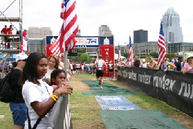2005-05-30-CapTexTri-60-Travis-finish.JPG