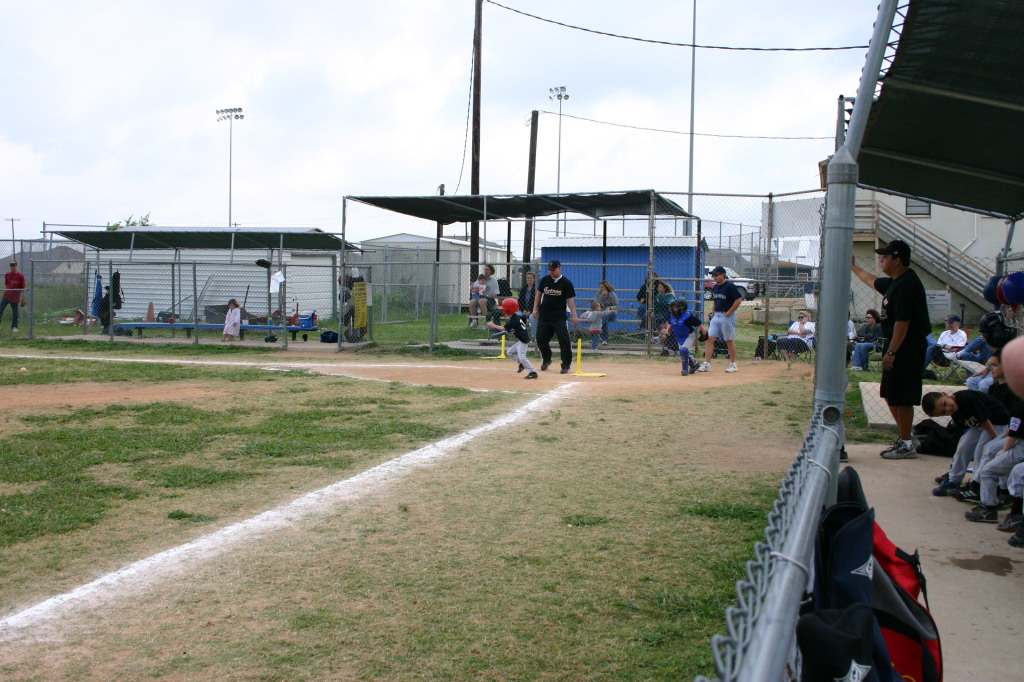 2005-05-07-Chance-Tball-41-batting.JPG