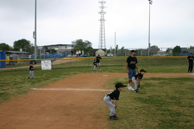 2005-05-07-Chance-Tball-08.JPG