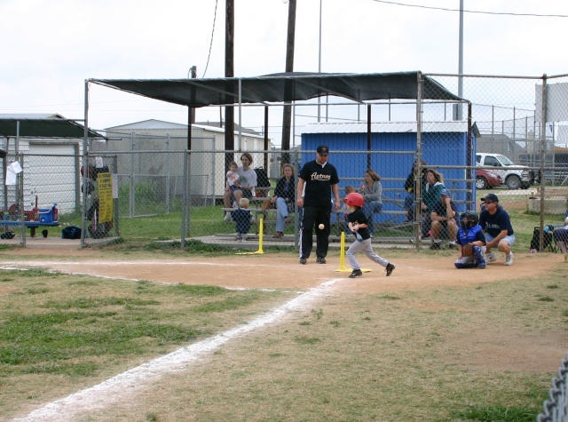 2005-05-07-Chance-Tball-36-batting--foul-ball.JPG