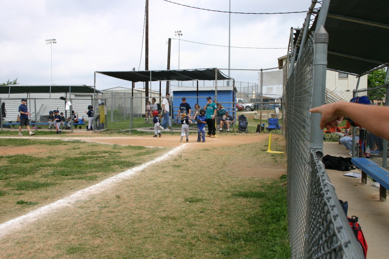 2005-05-07-Chance-Tball-34-catcher-got-the-ball.JPG
