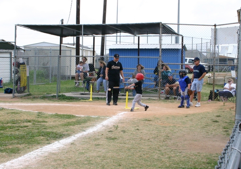 2005-05-07-Chance-Tball-38-hitting-perfect-hit.JPG