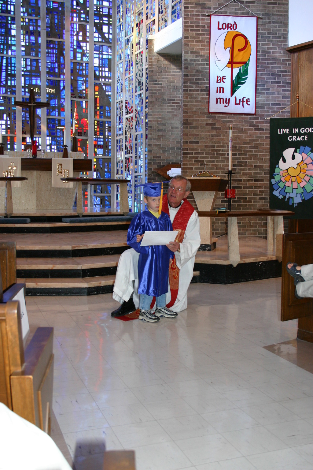 2005-05-20-Chance-pre-school-graduation-19.JPG