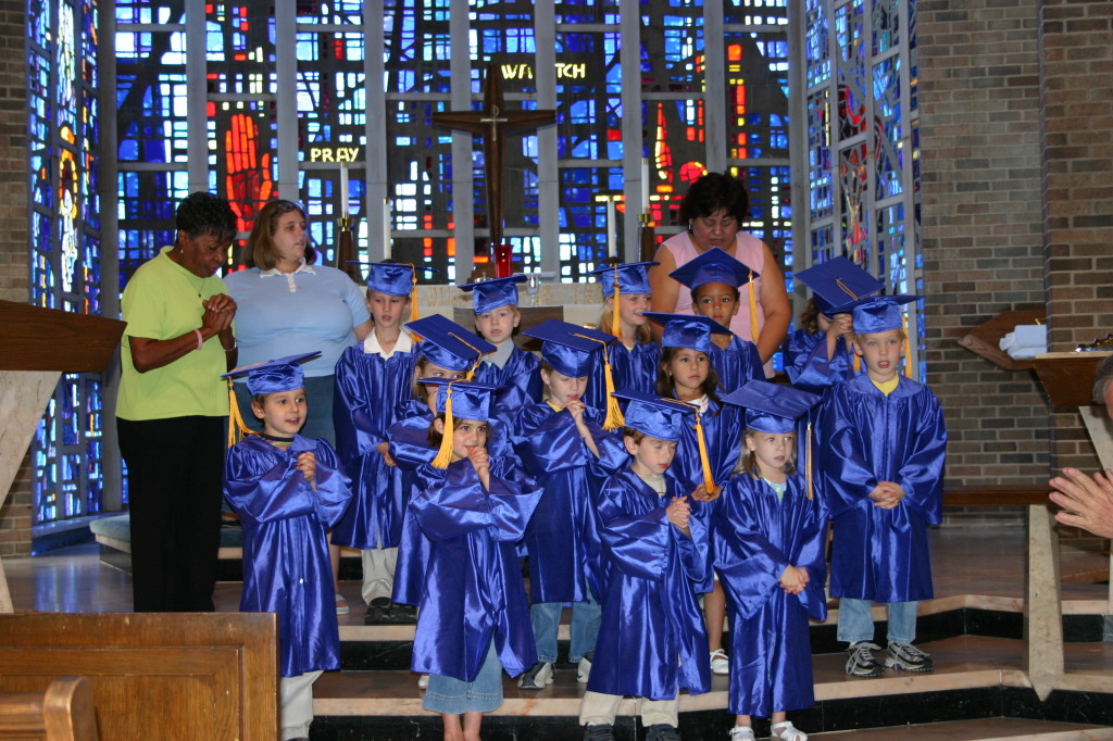 2005-05-20-Chance-pre-school-graduation-24.JPG
