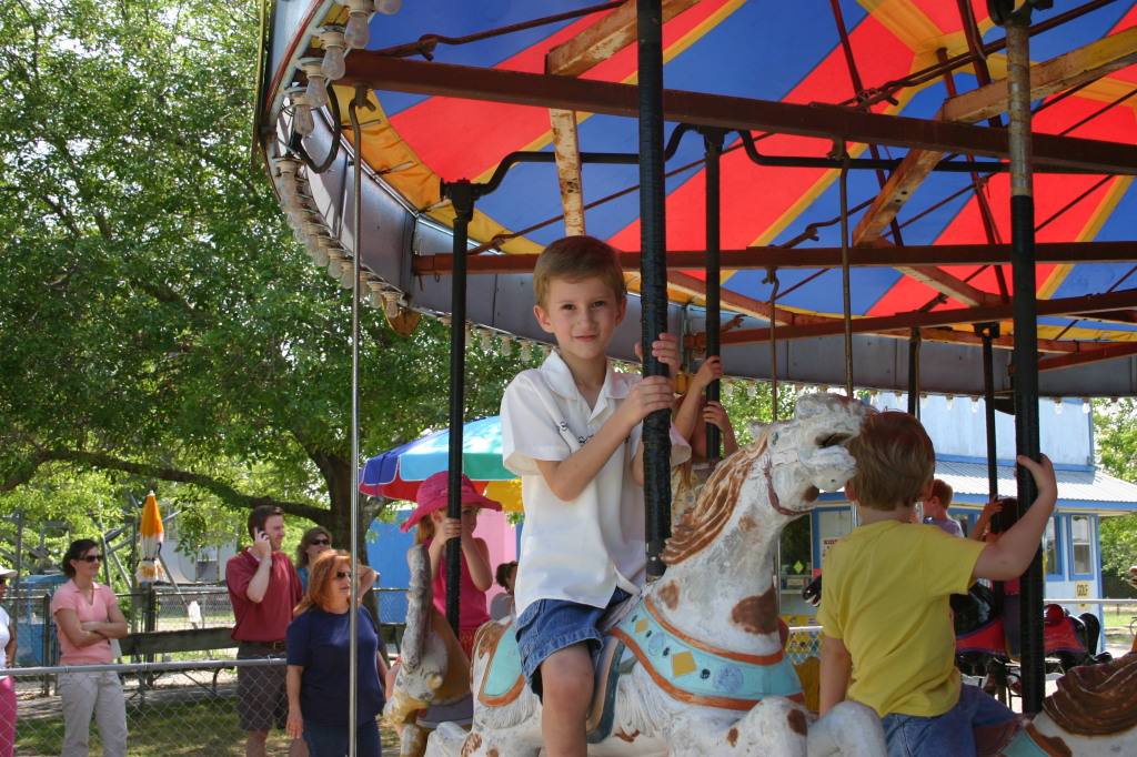 2005-05-20-Chance-pre-school-graduation-30-Kiddie-Acres.JPG